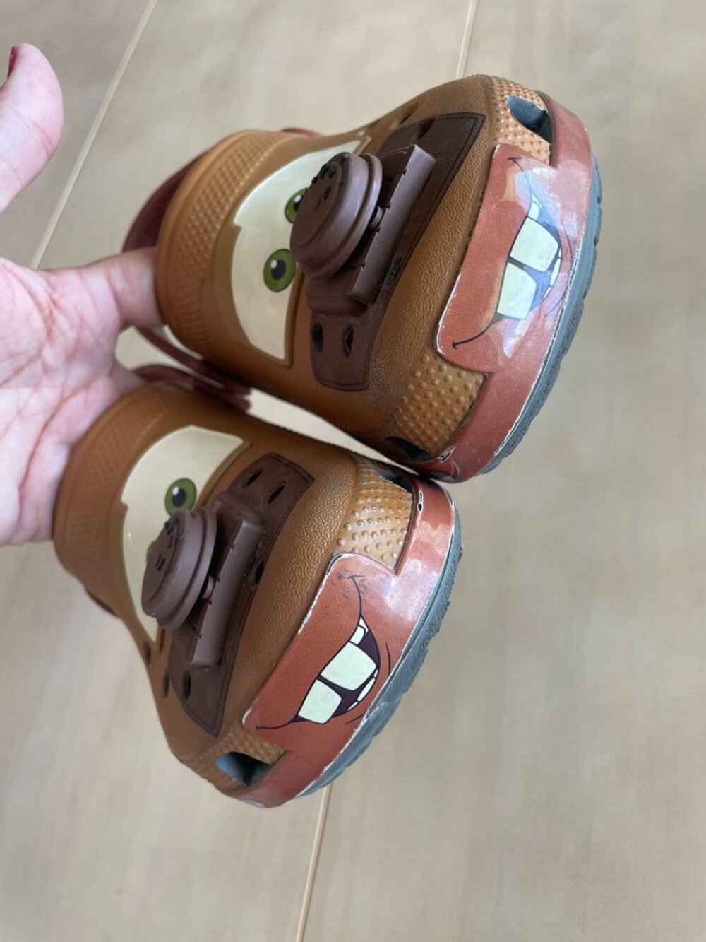Entire Closet $5! Crocs Disney Pixar Cars Tow Mater Slip On Clog Sandals Sz 2 - Picture 3 of 9